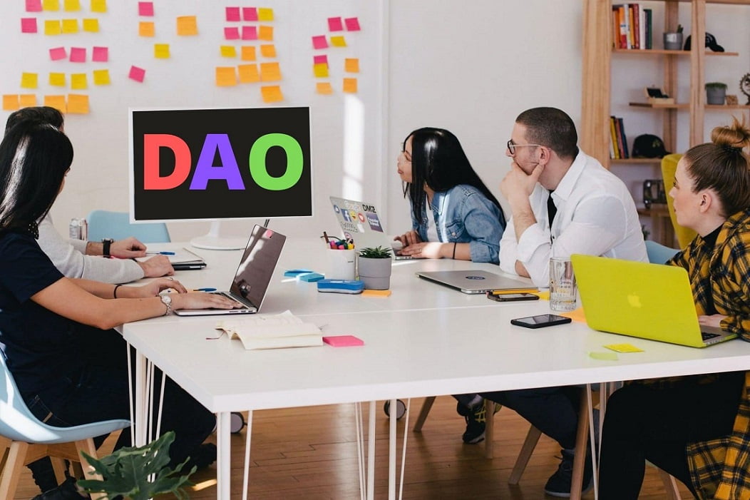 DAO