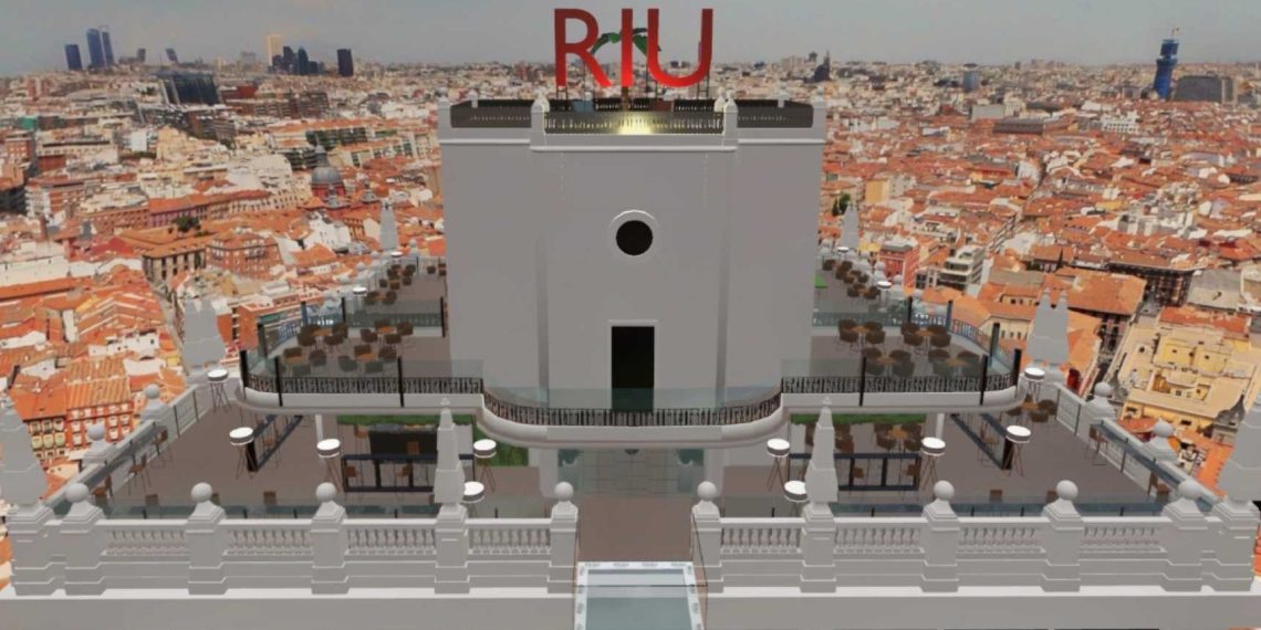 Hotel Riu Plaza España Metaverso